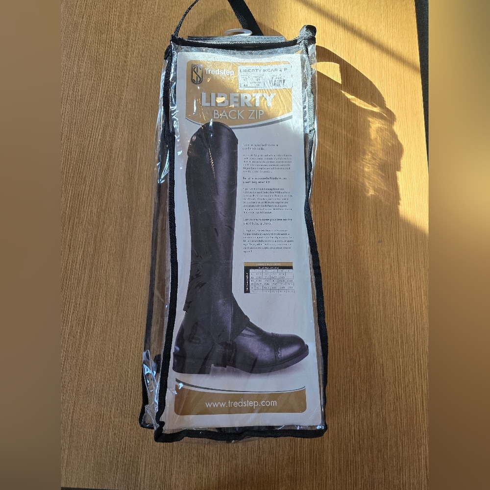 Tredstep Liberty Rear Zip half chaps, XL